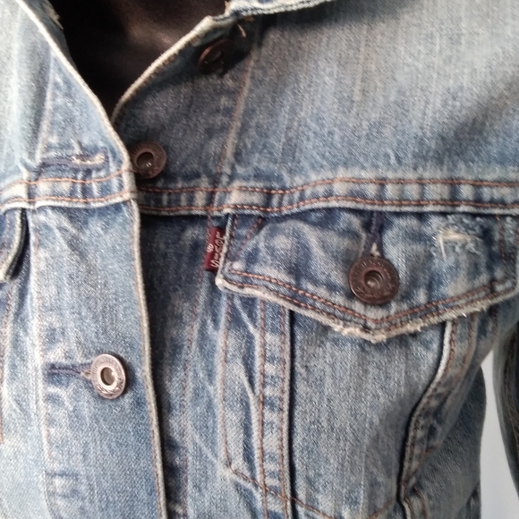 LEVI'S Red Tab Jean Jacket - Picture 6 of 14